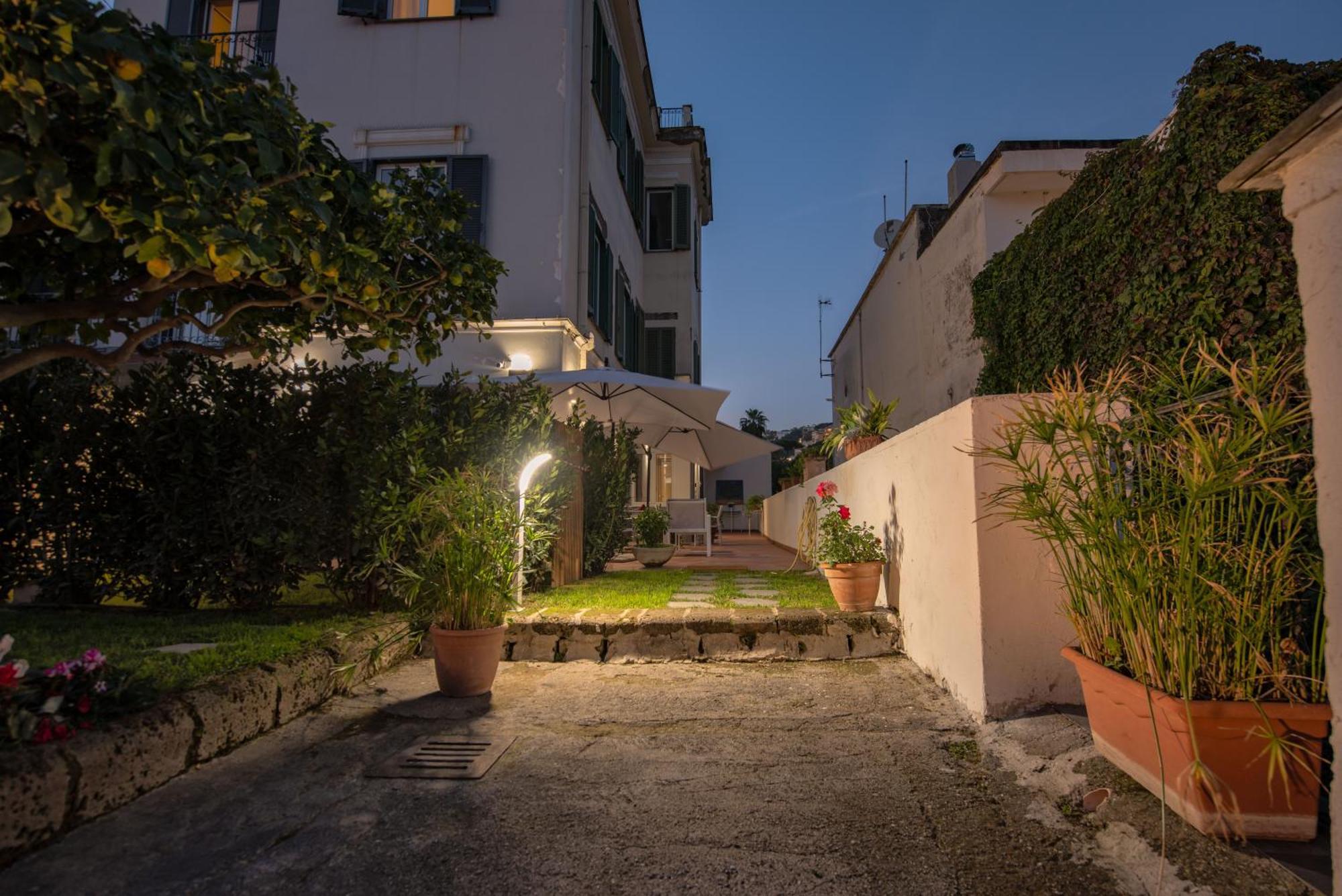 Casa Giulia Vesuvio Posillipo Apartment *