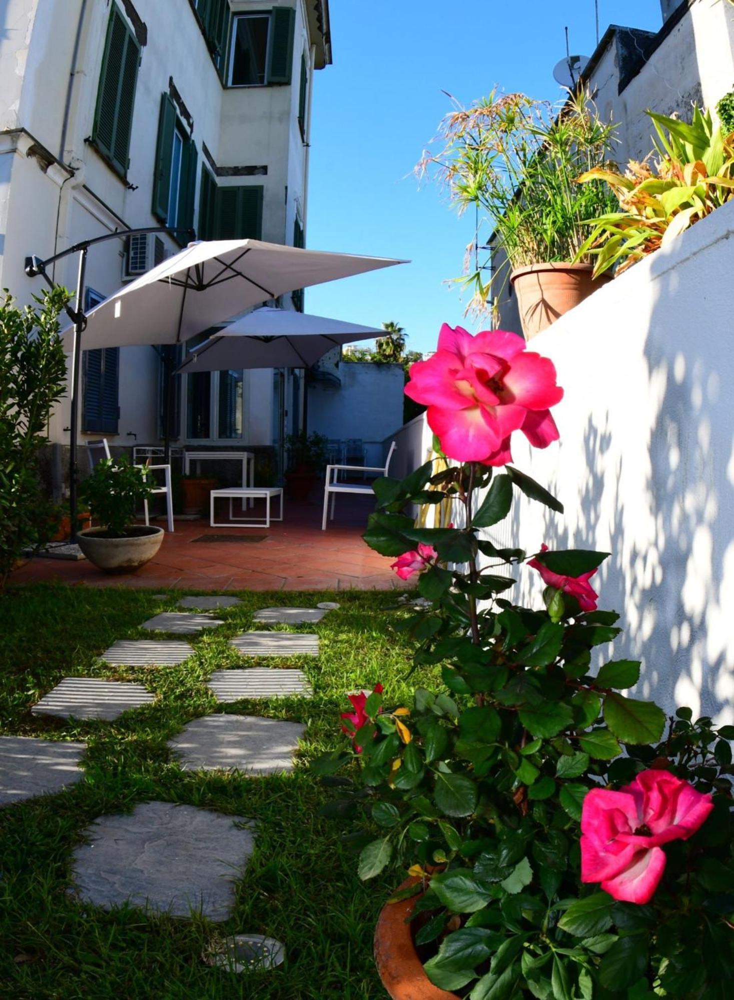 Casa Giulia Vesuvio Posillipo * Naples