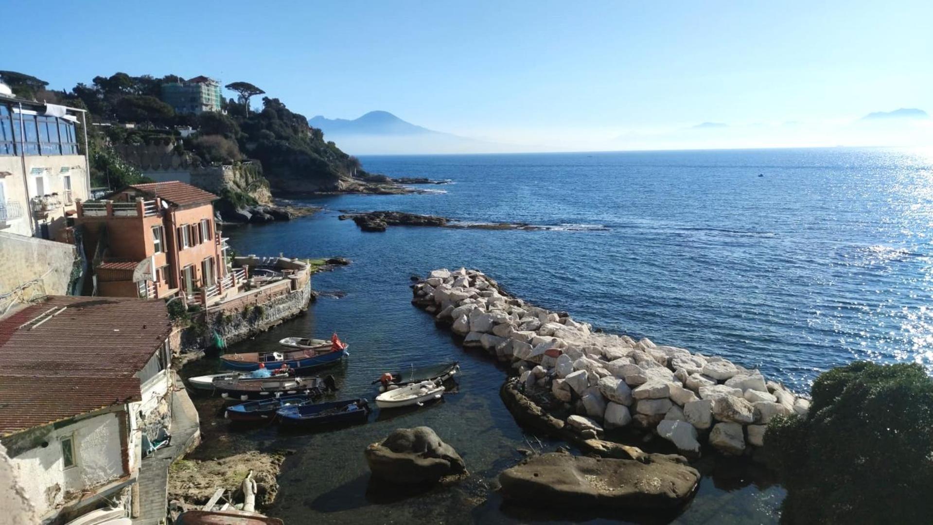 Casa Giulia Vesuvio Posillipo * Naples